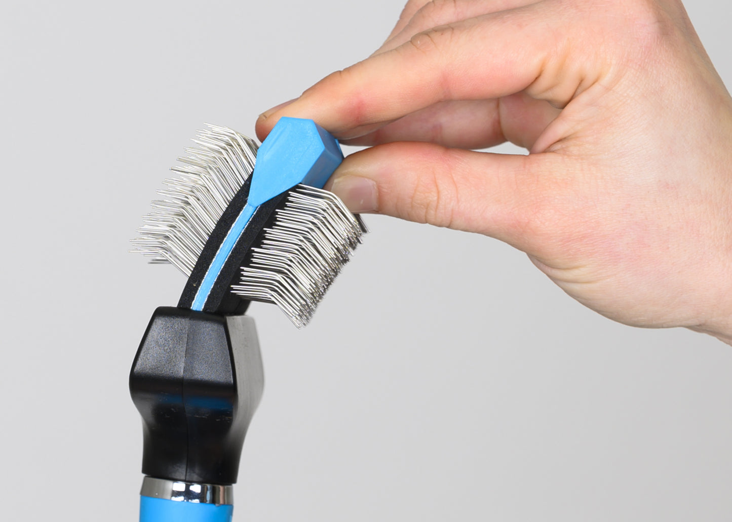 Professional double sided dematting slicker brush